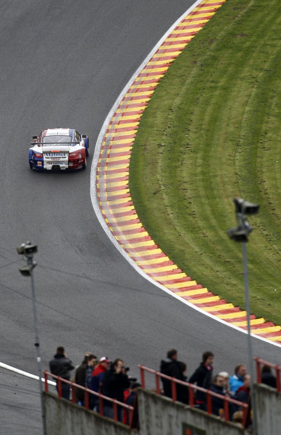 Porsche 911 GT3 RSR 2012 года  (фото 333 из 429)